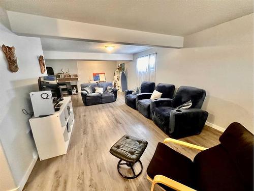 1137 24 Street, Wainwright, AB - Indoor