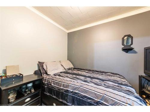 4808 49 Street, Lloydminster, SK - Indoor Photo Showing Bedroom