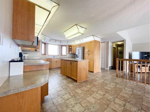 444064 Rng Rd 50, Rural Wainwright No. 61, M.D. Of, AB - Indoor Photo Showing Kitchen