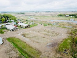 5002 50 Street  Dewberry, AB T0B 1G0