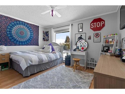 2902 58 Avenue, Lloydminster, AB - Indoor Photo Showing Bedroom
