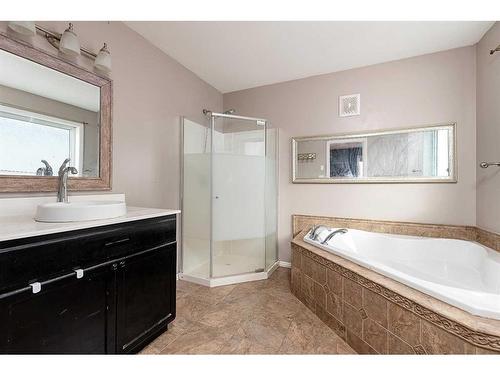4629 13 Street, Lloydminster, SK - Indoor Photo Showing Bathroom