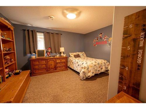 5135 57 Avenue, Edgerton, AB - Indoor Photo Showing Bedroom