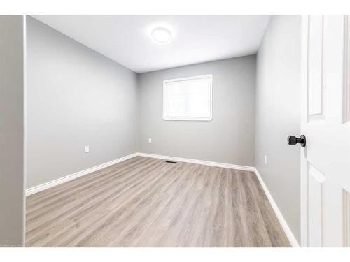 5907 41 Street, Lloydminster, AB - Indoor Photo Showing Other Room