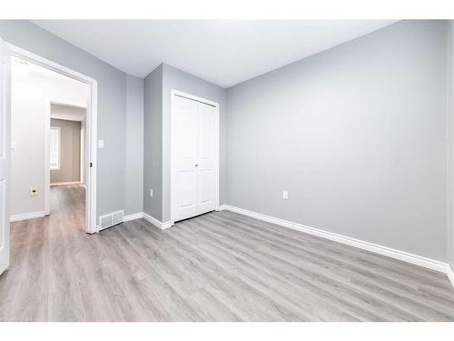 5907 41 Street, Lloydminster, AB - Indoor Photo Showing Other Room