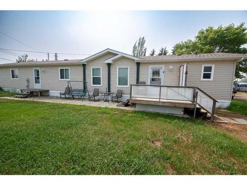 3 Coutts Street, Hughenden, AB - Outdoor With Deck Patio Veranda