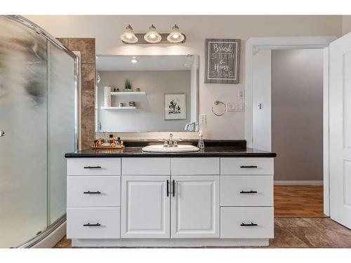 482047 Range Road 40, Rural Vermilion River, County Of, AB - Indoor Photo Showing Bathroom