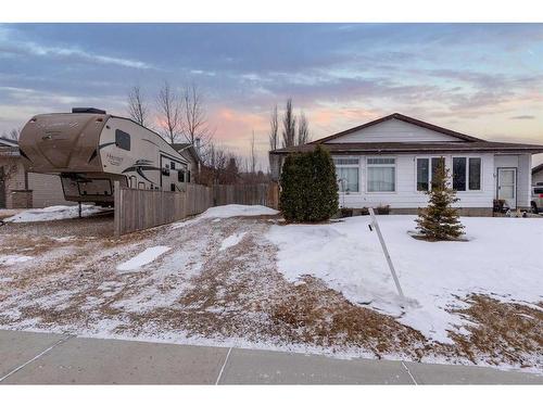 4905 53 Avenue, Kitscoty, AB - Outdoor