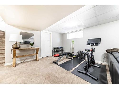 8-1408 52B Avenue, Lloydminster, AB - Indoor Photo Showing Gym Room