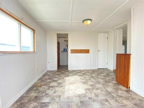 4709 50 Street, Kitscoty, AB - Indoor Photo Showing Other Room