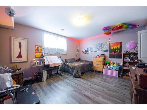 1307 47B Avenue, Lloydminster, SK - Indoor Photo Showing Bedroom