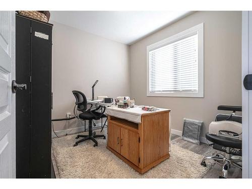 1-3390 72 Avenue, Lloydminster, AB - Indoor Photo Showing Office