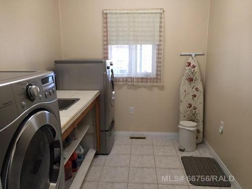 440027 Rng Rd 50A, Rural Wainwright No. 61, M.D. Of, AB - Indoor Photo Showing Laundry Room