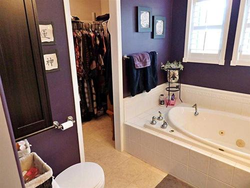 65074 Twn 494 Township, Rural Vermilion River, County Of, AB - Indoor Photo Showing Bathroom