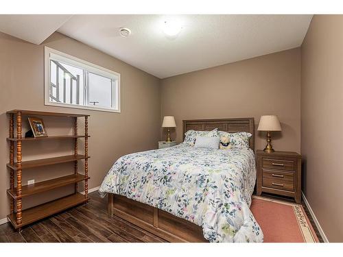 4210 34 Street, Lloydminster, SK - Indoor Photo Showing Bedroom