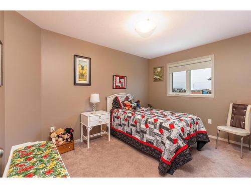 4210 34 Street, Lloydminster, SK - Indoor Photo Showing Bedroom