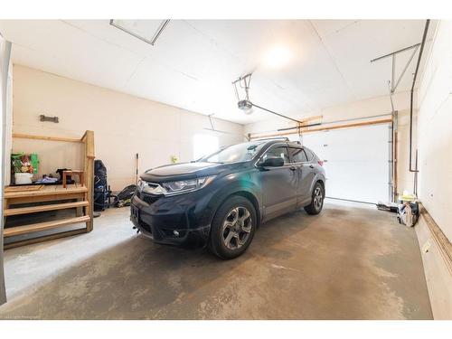 5106 54 Street, Blackfoot, AB - Indoor Photo Showing Garage