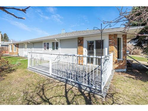 4802 46 Street, Lloydminster, SK - Outdoor