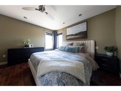 1312 52C Avenue, Lloydminster, AB - Indoor Photo Showing Bedroom