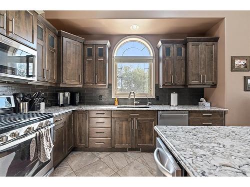 Ne 32-49-1 W4Th, Rural Vermilion River, County Of, AB - Indoor Photo Showing Kitchen