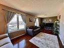 910 29 Street, Wainwright, AB  - Indoor Photo Showing Living Room 