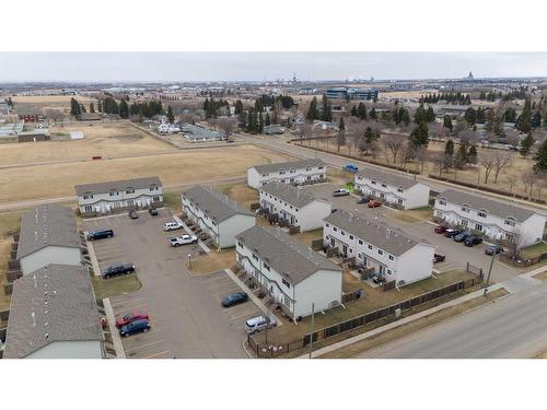 213-4801 47 Avenue, Lloydminster, SK - Outdoor With View