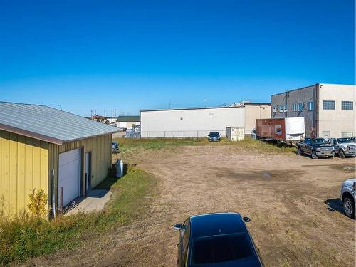 5912 50 Avenue, Lloydminster, AB 