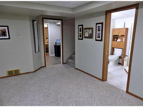 6008 51 Avenue, Vermilion, AB - Indoor Photo Showing Other Room