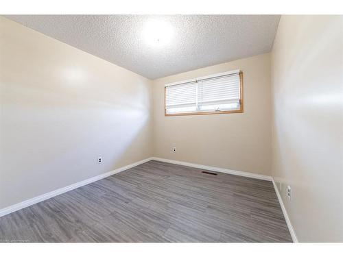 5505 50A Avenue, Lloydminster, AB - Indoor Photo Showing Other Room
