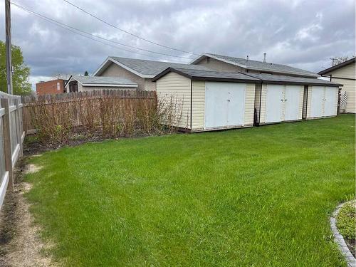 120 Railway Avenue, St. Walburg, SK - Outdoor