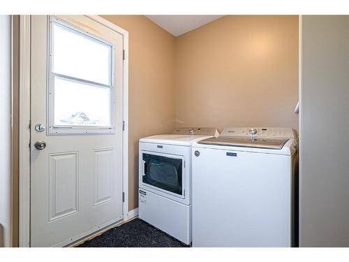 3907 70 Avenue, Lloydminster, AB - Indoor Photo Showing Laundry Room