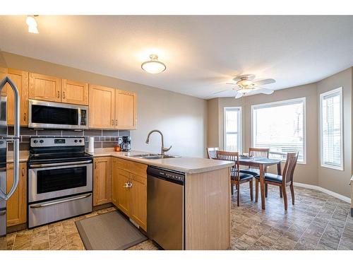 3907 70 Avenue, Lloydminster, AB - Indoor Photo Showing Kitchen With Double Sink