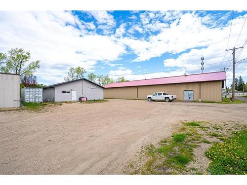 23 Railway Avenue North, Marwayne, AB 