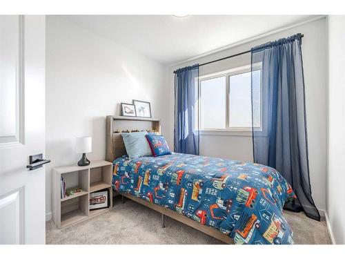17-3616 41B Avenue, Lloydminster, SK - Indoor Photo Showing Bedroom