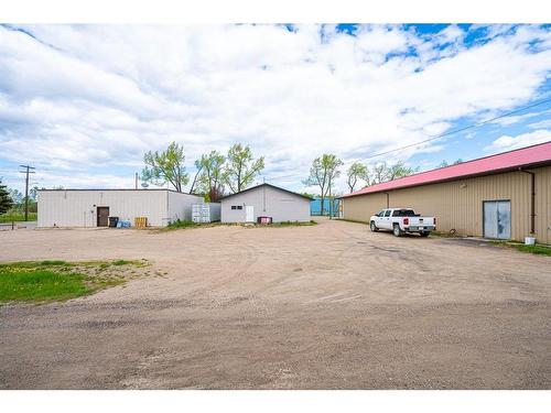 23 Railway Avenue North, Marwayne, AB 