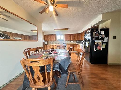 Sw 18-47-27-W3M, Rural, SK - Indoor Photo Showing Dining Room