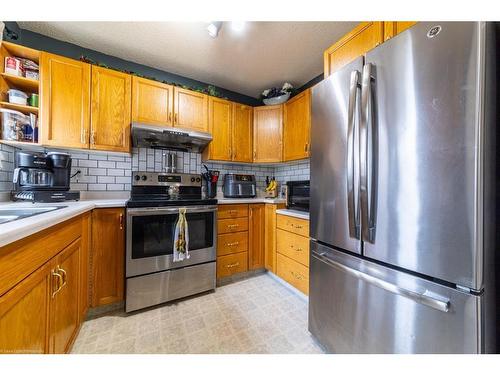 127 3Rd Street East, St. Walburg, SK - Indoor Photo Showing Kitchen With Stainless Steel Kitchen