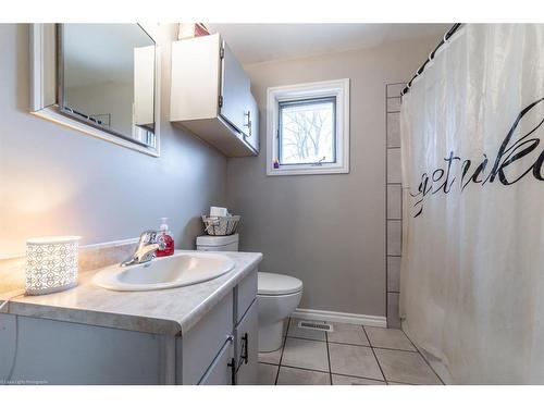 127 3Rd Street East, St. Walburg, SK - Indoor Photo Showing Bathroom