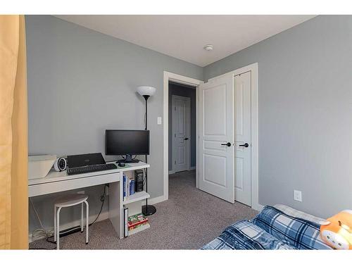 21-3390 72 Avenue, Lloydminster, AB - Indoor Photo Showing Other Room