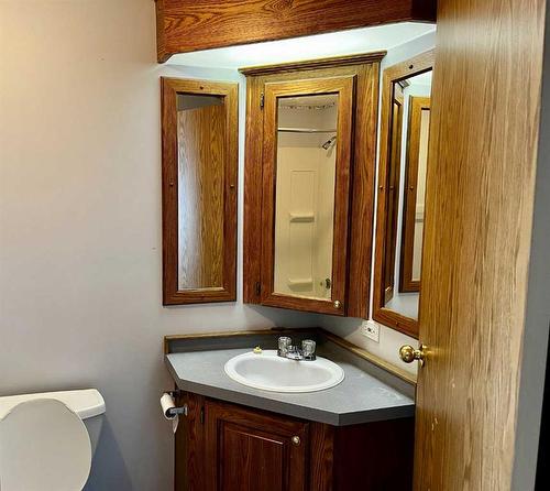 308 1St Avenue West, Maidstone, SK - Indoor Photo Showing Bathroom