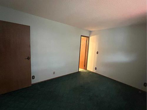 5212 58 Street, Vermilion, AB - Indoor Photo Showing Other Room