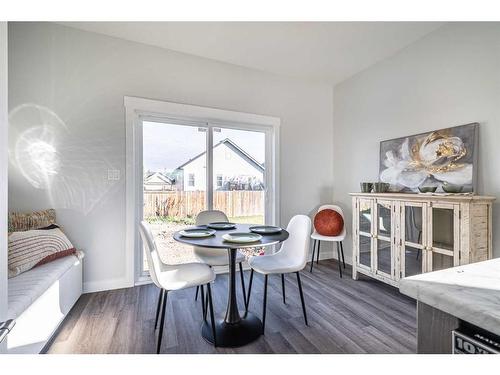 5510 14 Street, Lloydminster, AB - Indoor Photo Showing Dining Room