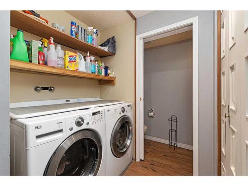 3103 58 Avenue, Lloydminster, AB - Indoor Photo Showing Laundry Room