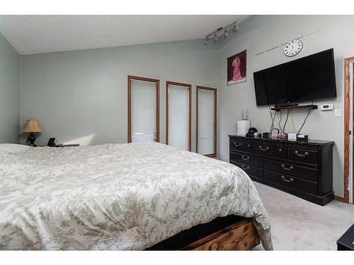 3103 58 Avenue, Lloydminster, AB - Indoor Photo Showing Bedroom