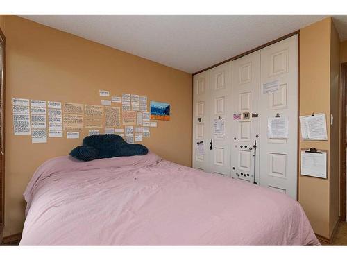 3103 58 Avenue, Lloydminster, AB - Indoor Photo Showing Bedroom
