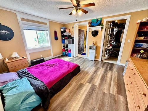 1801 2A Street Crescent, Wainwright, AB - Indoor Photo Showing Bedroom