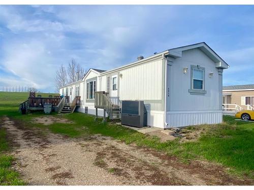 4818 4 Avenue North, Chauvin, AB - Outdoor