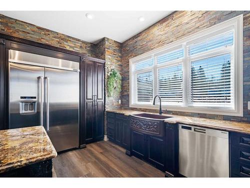 820 Spruce Street, Lac Des Iles, SK - Indoor Photo Showing Kitchen