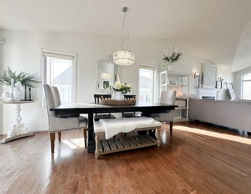 2505 10 Avenue, Wainwright, AB - Indoor Photo Showing Dining Room