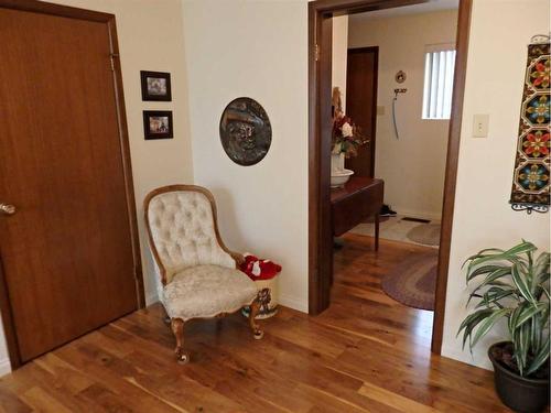 4809 Riverside Drive, Vermilion, AB - Indoor Photo Showing Other Room